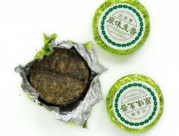 Шен Пуэр прессованный "Зеленый медальон"